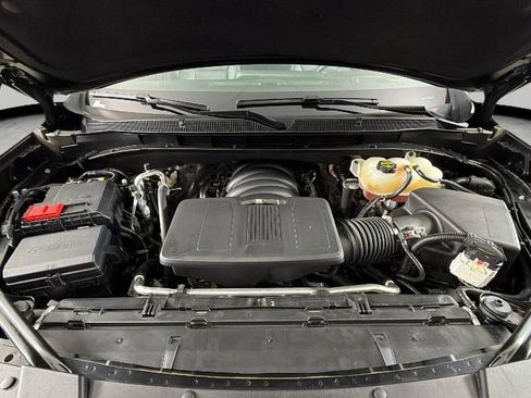 Certified 2025 Chevrolet Tahoe Premier RWD image 39