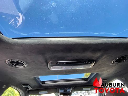 Used 2022 Kia Telluride SX w/ SX Prestige Package AWD/4WD image 36