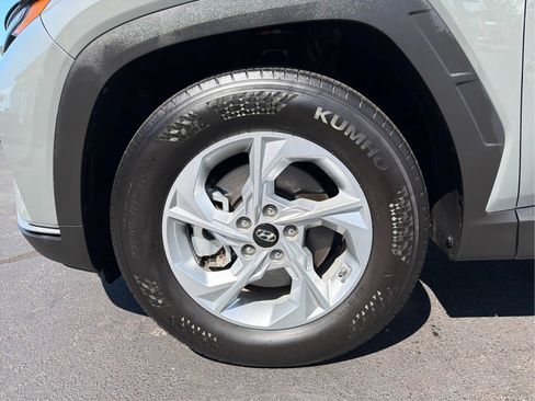 Certified 2024 Hyundai Tucson SE FWD image 24