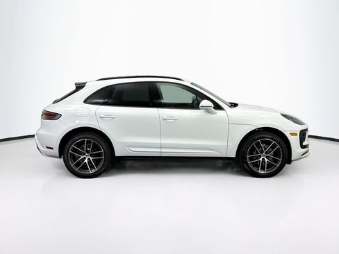 Used 2026 Porsche Macan AWD/4WD image 8