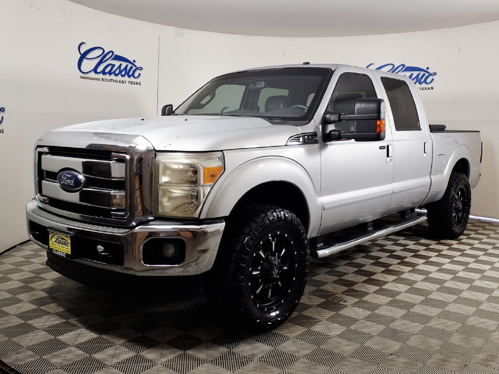 Used 2014 Ford F250 Lariat w/ Lariat Ultimate Package AWD/4WD image 6