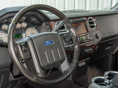 Used 2009 Ford F250 Lariat AWD/4WD image 24