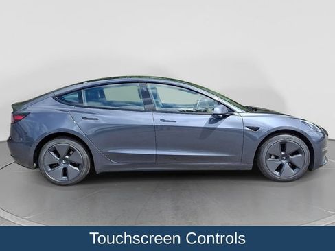 Used 2023 Tesla Model 3 Standard Range RWD image 9