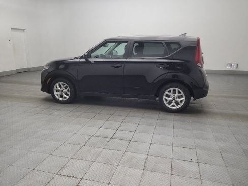 Used 2022 Kia Soul LX w/ Technology Package FWD image 3