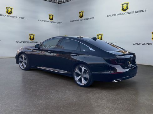 Used 2020 Honda Accord Touring image 3