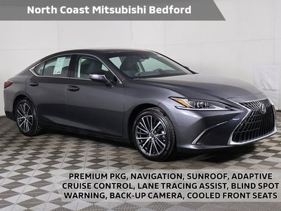 Used 2025 Lexus ES 350 w/ Premium Package