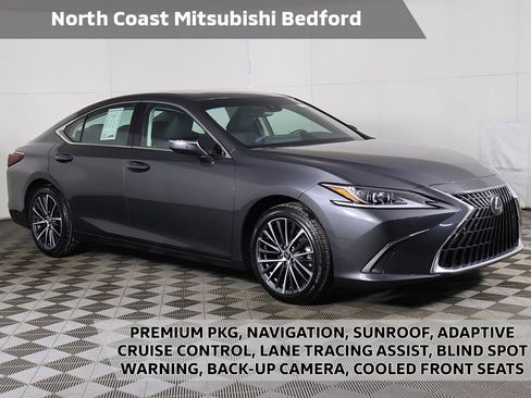 Used 2025 Lexus ES 350 w/ Premium Package image 1