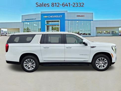 Used 2025 GMC Yukon XL Denali image 8