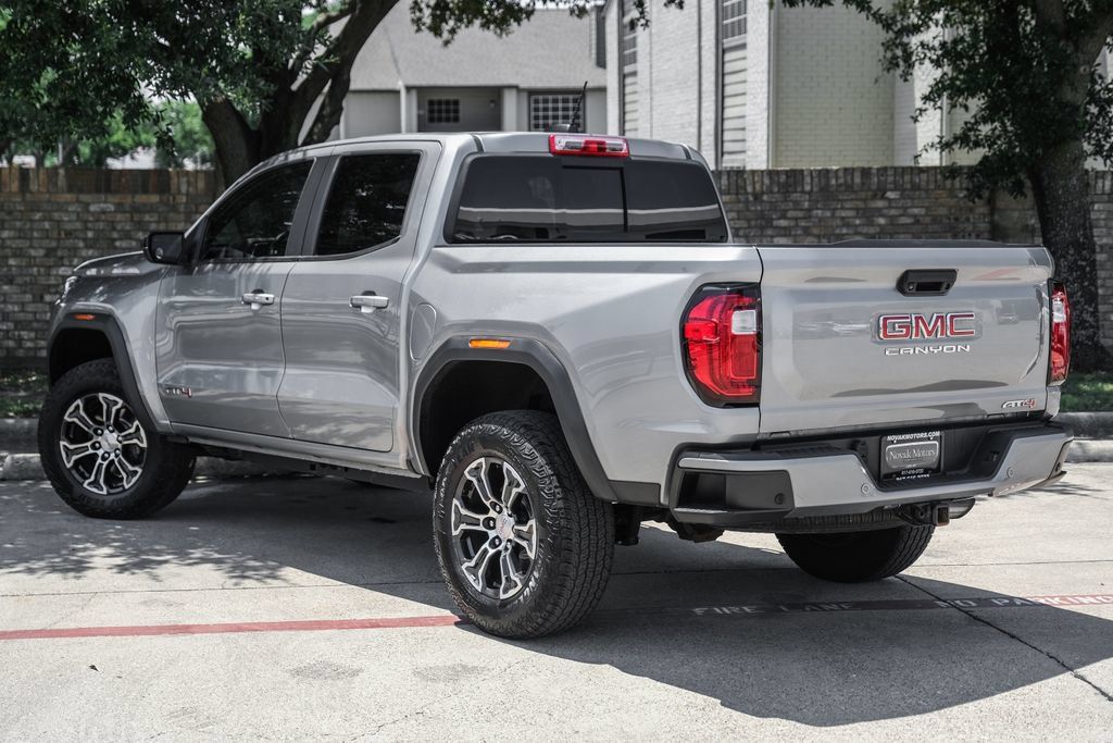 Used 2023 GMC Canyon AT4 w/ Canyon Safety Plus Package AWD/4WD image 19