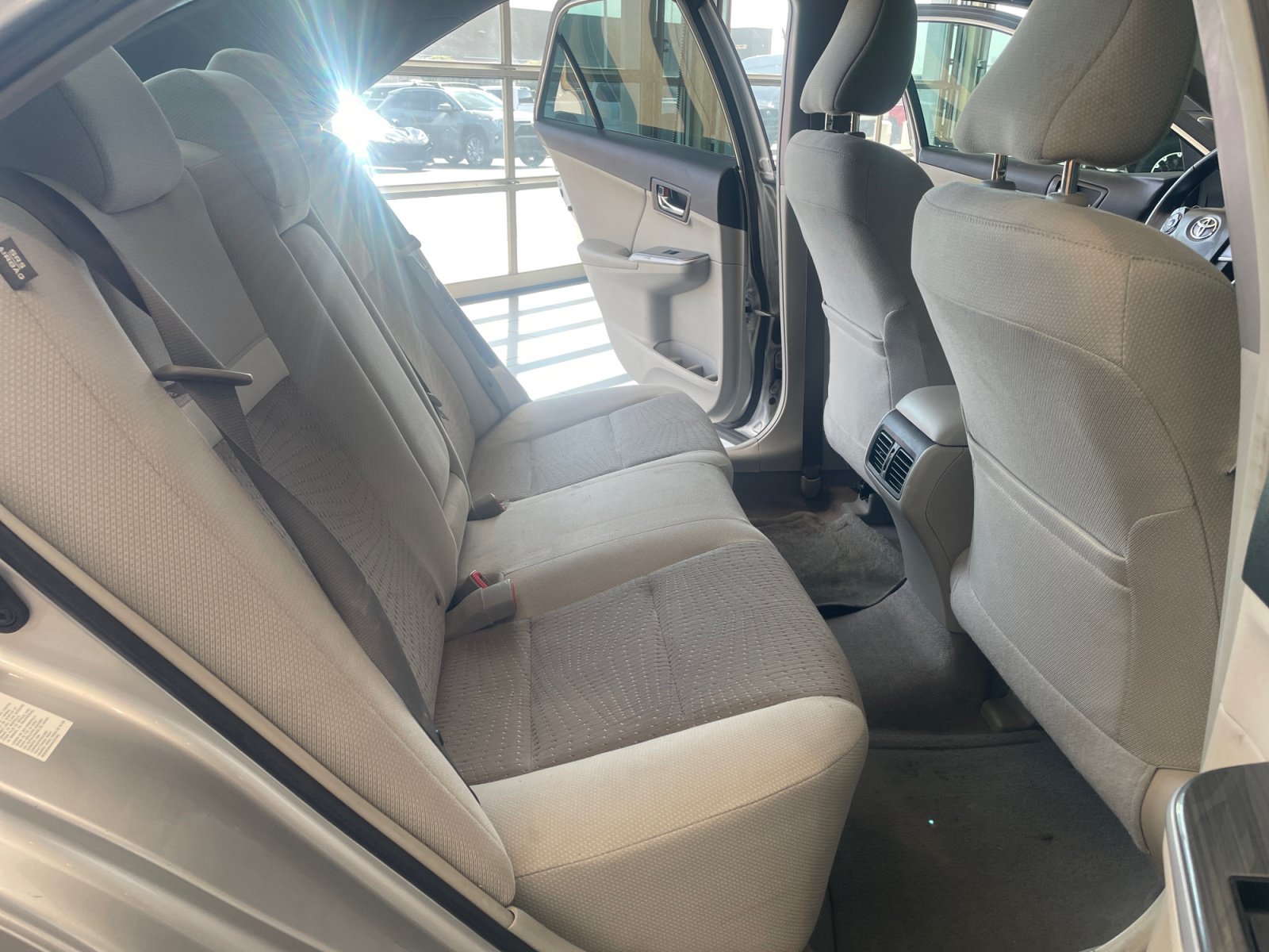 Used 2013 Toyota Camry XLE w/ Convenience Pkg FWD image 18