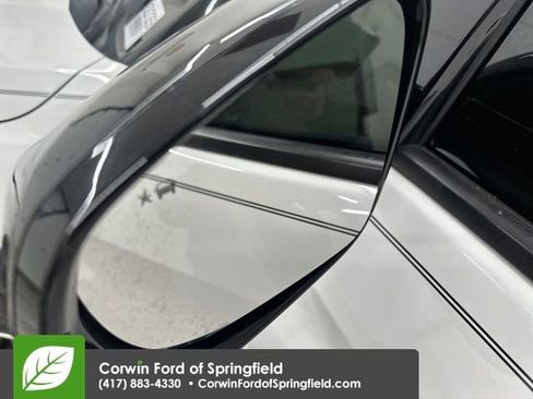 Used 2023 Chevrolet TrailBlazer RS w/ Sun and Liftgate Package image 39