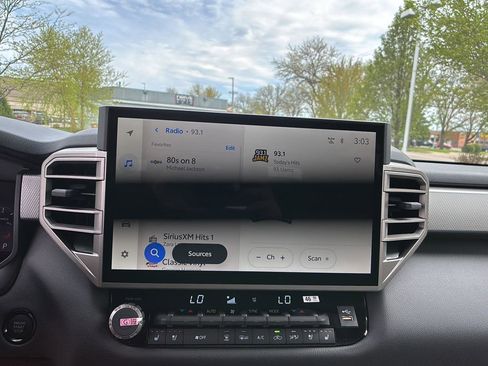 New 2026 Toyota Tundra Limited AWD/4WD image 24
