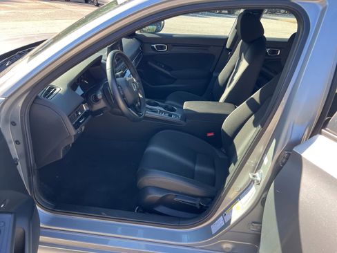 Used 2025 Honda Civic Sport image 16