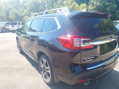 New 2026 Subaru Ascent Limited AWD/4WD image 3