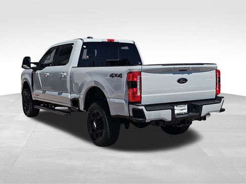 New 2026 Ford F250 4x4 Crew Cab Super Duty image 5