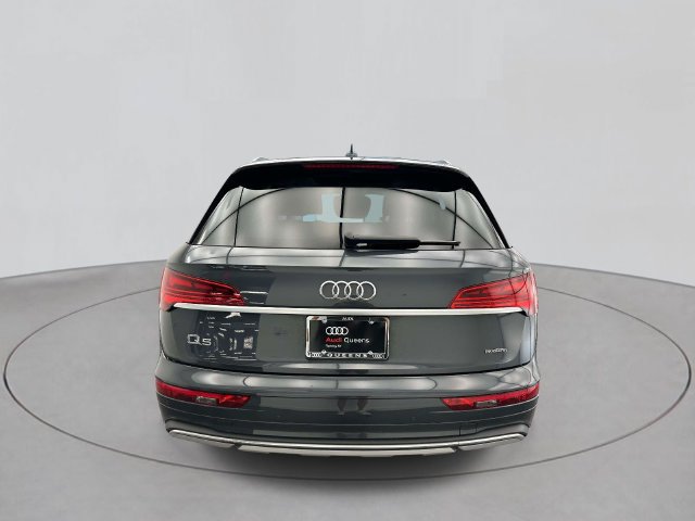 Used 2023 Audi Q5 Premium Plus AWD/4WD image 3