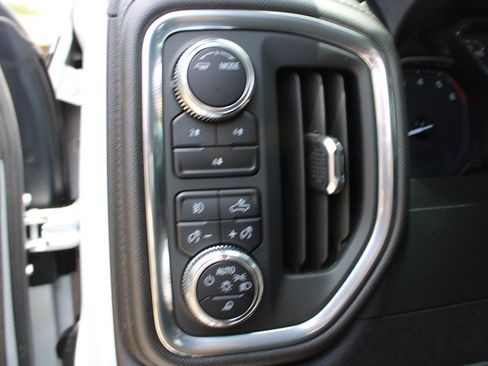 Used 2022 GMC Sierra 3500 SLE w/ SLE Convenience Package AWD/4WD image 20