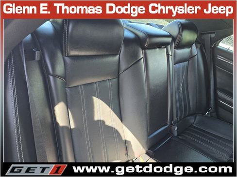 Certified 2018 Chrysler 300 S image 27