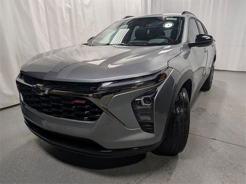 New 2026 Chevrolet Trax RS image 7