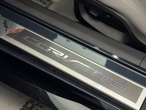 Used 2019 Chevrolet Corvette Z06 w/ Battery Protection Package image 9