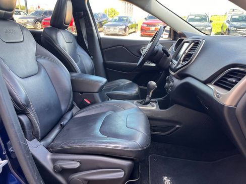 Used 2014 Jeep Cherokee Limited FWD image 25