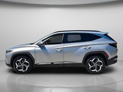 Used 2023 Hyundai Tucson Limited FWD image 3