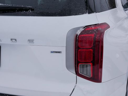 Certified 2025 Hyundai Palisade SEL image 17