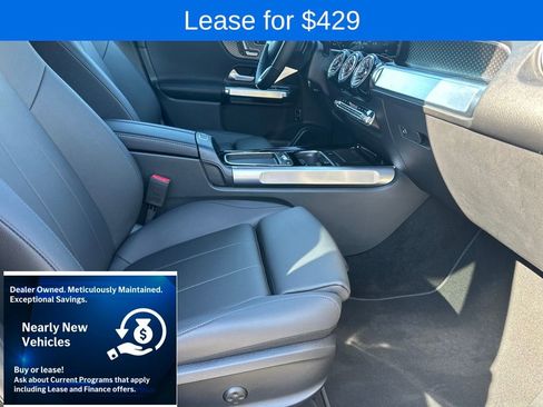 Used 2025 Mercedes-Benz GLB 250 4MATIC image 36