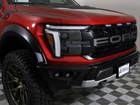 Used 2025 Ford F150 Raptor image 49