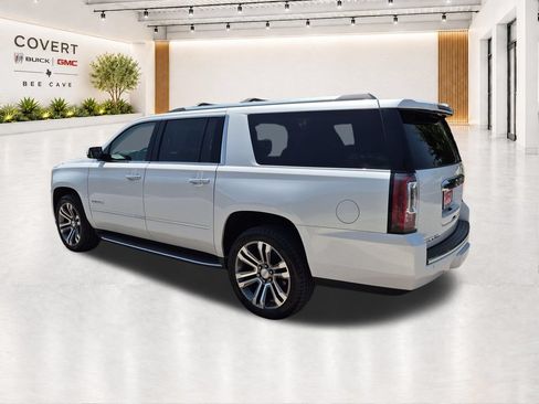 Used 2017 GMC Yukon XL Denali w/ Open Road Package AWD/4WD image 11