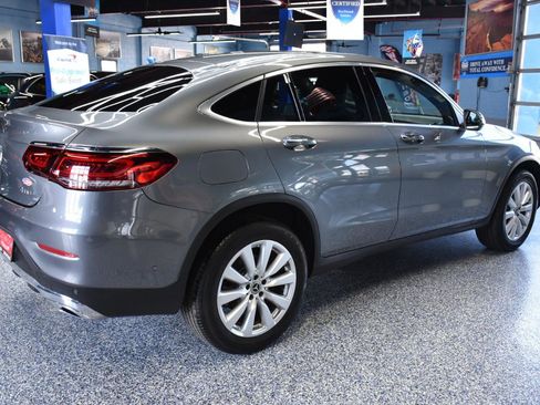 Used 2021 Mercedes-Benz GLC 300 4MATIC Coupe image 3