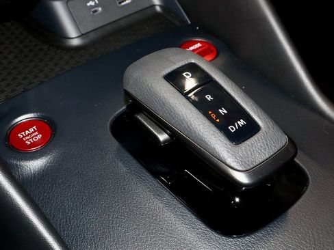 Certified 2024 Nissan Z NISMO w/ Floor Mat Package image 32