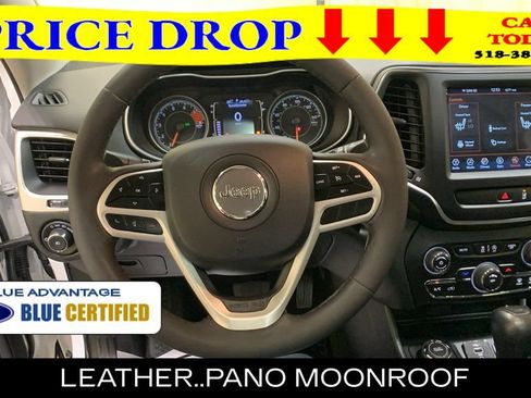 Used 2022 Jeep Cherokee Latitude w/ Sun & Sound Group AWD/4WD image 27