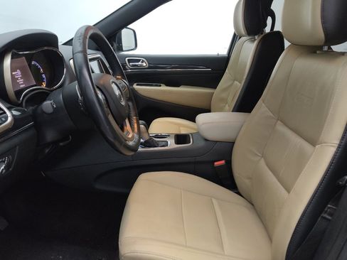 Used 2016 Jeep Grand Cherokee Limited 75th Anniversary image 17