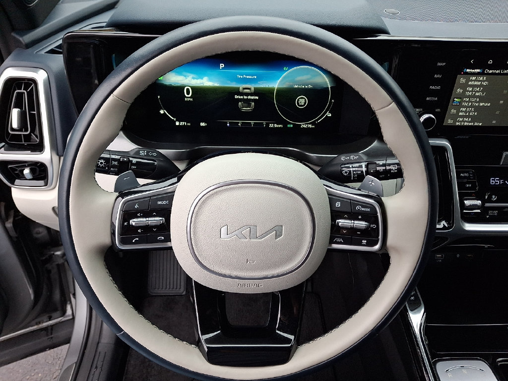 Certified 2023 Kia Sorento SX Prestige AWD/4WD image 20