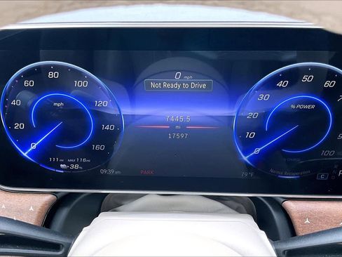 Used 2023 Mercedes-Benz EQS 450+ SUV image 26