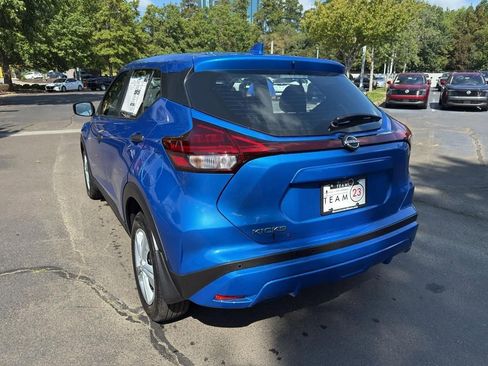 New 2025 Nissan Kicks Play S image 5