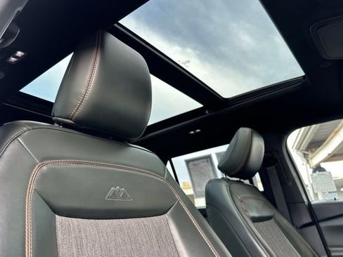 Used 2022 Ford Explorer Timberline image 16