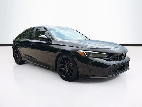 Used 2025 Honda Civic Sport image 3
