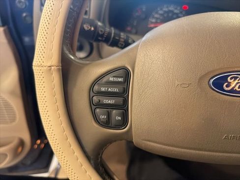 Used 2004 Ford Excursion Eddie Bauer image 23