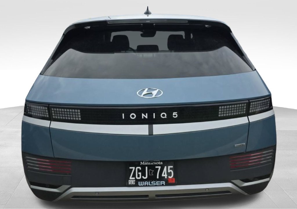 Used 2024 Hyundai Ioniq 5 SE AWD/4WD image 12