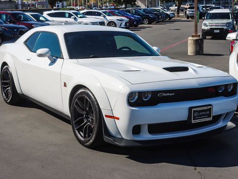 Used 2019 Dodge Challenger R/T Scat Pack image 5
