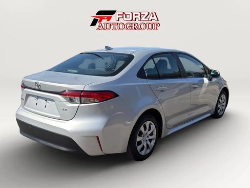 Used 2023 Toyota Corolla LE FWD image 4