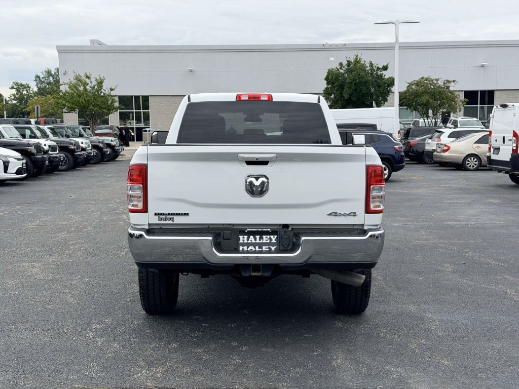 Used 2022 RAM 2500 Big Horn w/ Cold Weather Group AWD/4WD image 3