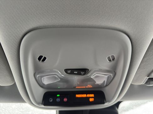 Used 2023 Chevrolet TrailBlazer LT w/ Convenience Package image 22