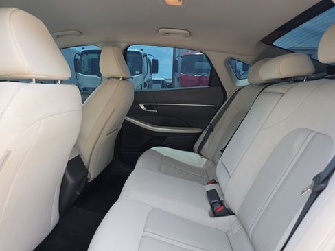 Used 2021 Hyundai Sonata SEL FWD image 14