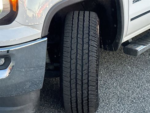 Used 2017 GMC Sierra 1500 SLT image 25