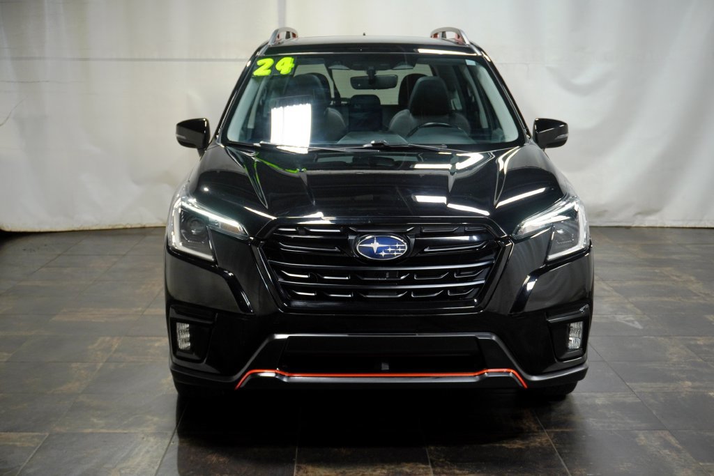 Used 2024 Subaru Forester Sport AWD/4WD image 11