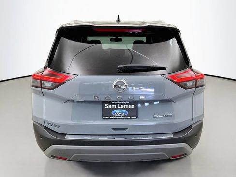 Used 2021 Nissan Rogue SL w/ Premium Package AWD/4WD image 6