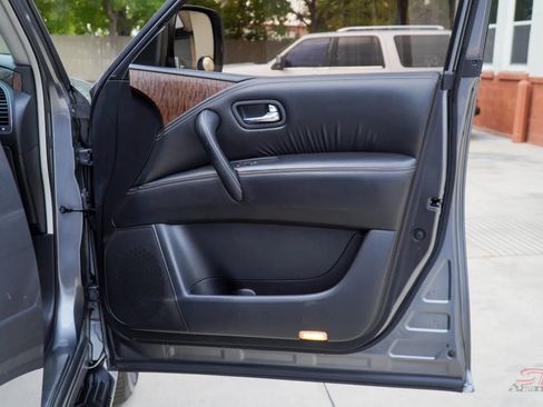 Used 2017 Nissan Armada SL w/ Moonroof Package image 14